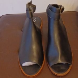 Sole Society Tazzara Black Leather Peep-Toe Booties